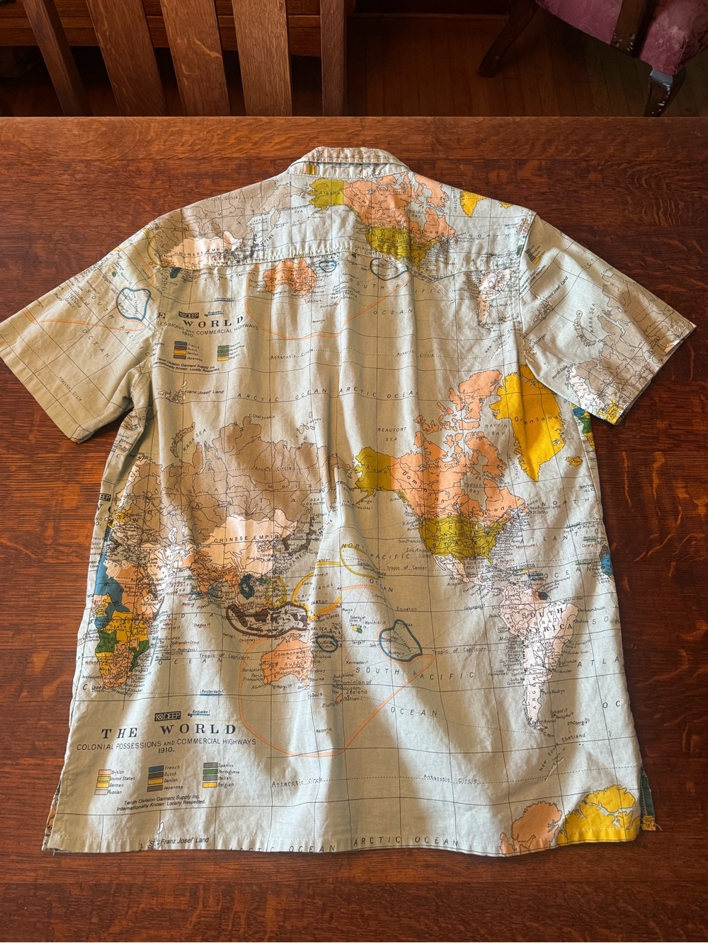 10Deep Short-Sleeve Map Print Button-Up Shirt - light green/Yellow/Blue - Picture 2 of 2